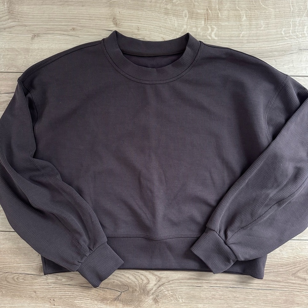 NOT AVAILABLE Lululemon Ribber Cropped Crewneck